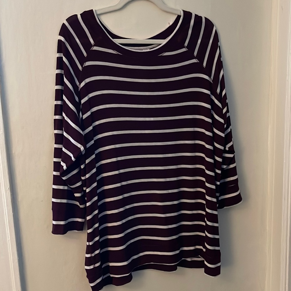 NWT market & spruce three quarter sleeve raglan knot top